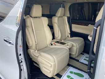 TOYOTA ALPHARD 2018 Image 13