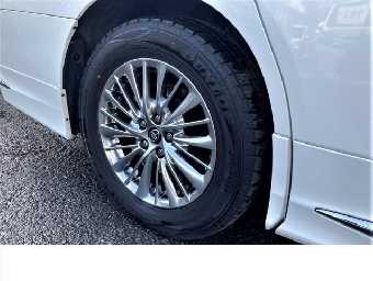 TOYOTA ALPHARD 2018 Image 15