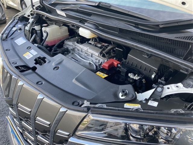 TOYOTA ALPHARD 2018 Image 22