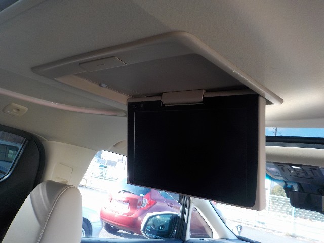 TOYOTA ALPHARD 2018 Image 30