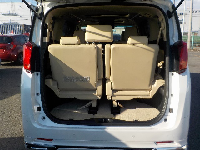 TOYOTA ALPHARD 2018 Image 34
