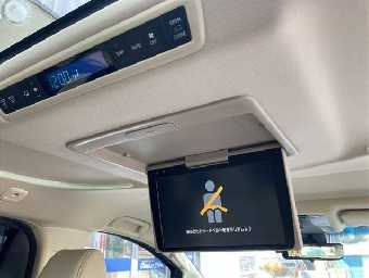 TOYOTA ALPHARD 2018 Image 6