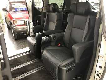TOYOTA ALPHARD 2020 Image 13