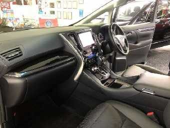 TOYOTA ALPHARD 2020 Image 29