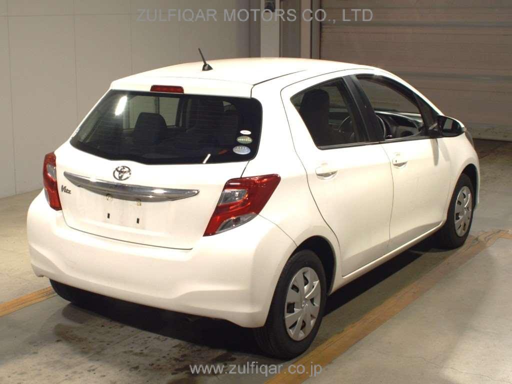 TOYOTA VITZ 2016 Image 2
