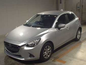 MAZDA DEMIO 2017 Image 1