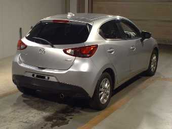 MAZDA DEMIO 2017 Image 2