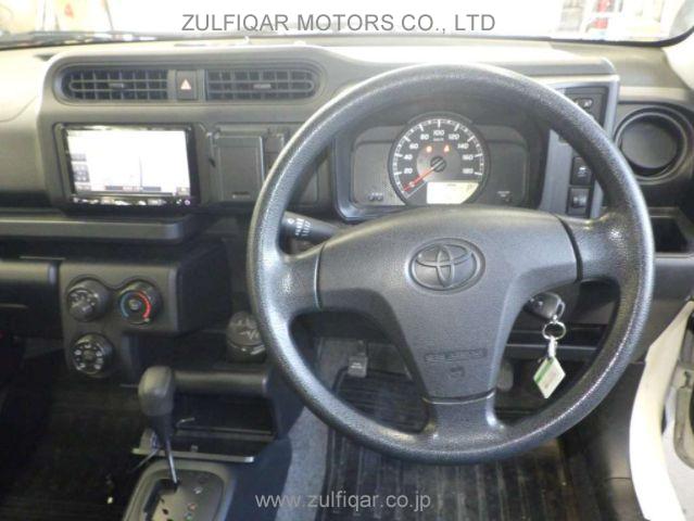 TOYOTA SUCCEED 2016 Image 6