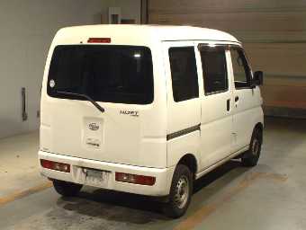 DAIHATSU HIJET CARGO 2015 Image 2