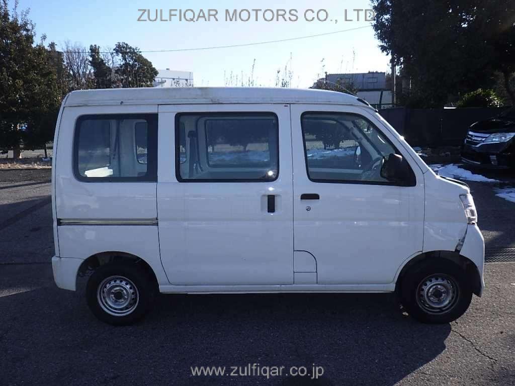 DAIHATSU HIJET CARGO 2017 Image 3