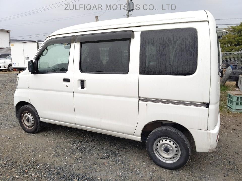 DAIHATSU HIJET CARGO 2015 Image 4