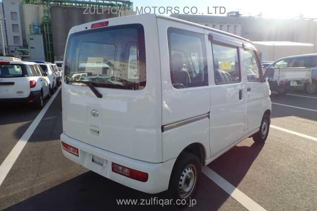 DAIHATSU HIJET CARGO 2015 Image 2