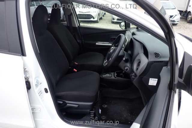 TOYOTA VITZ 2016 Image 4