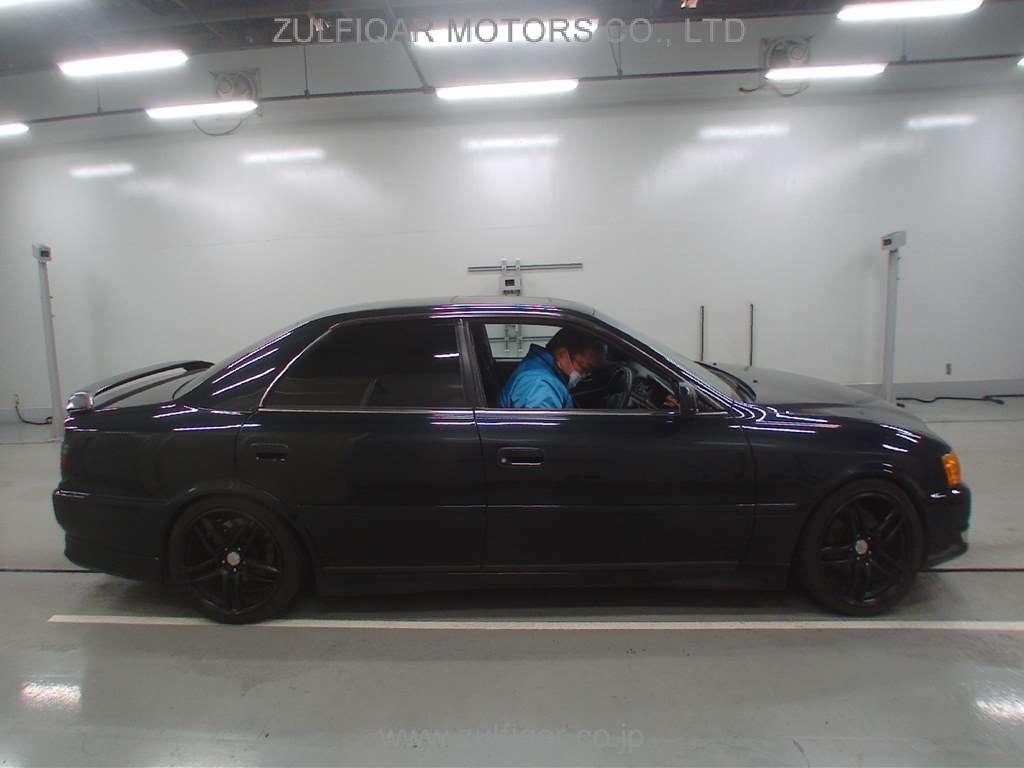 TOYOTA CHASER 2000 Image 3