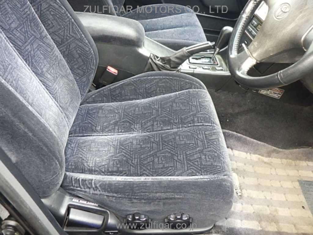 TOYOTA CHASER 2000 Image 8