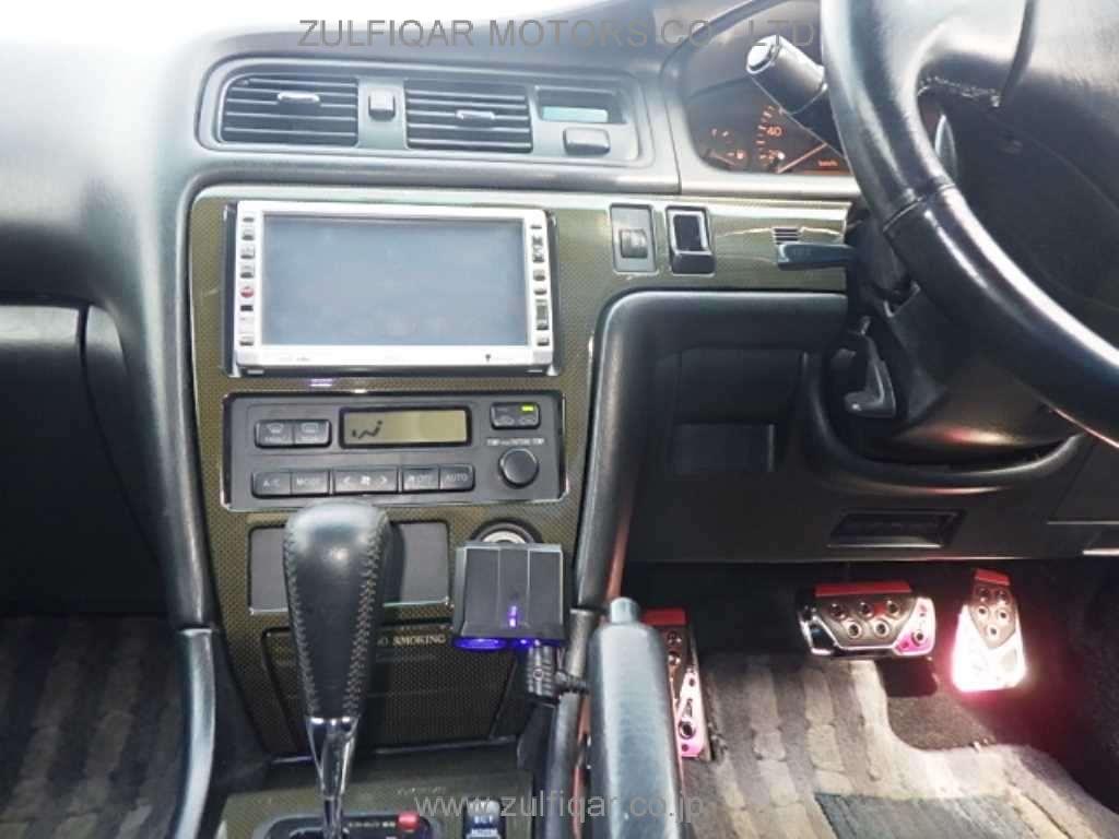 TOYOTA CHASER 2000 Image 9