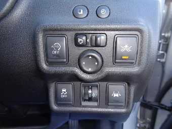 NISSAN NOTE 2016 Image 6