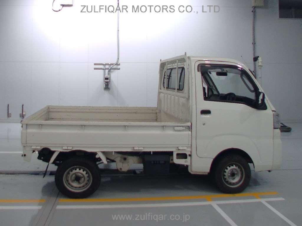 DAIHATSU HIJET TRUCK 2015 Image 3