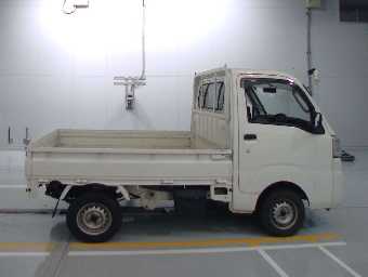 DAIHATSU HIJET TRUCK 2015 Image 3