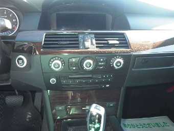 BMW 5 SERIES 2007 Image 10