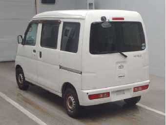 DAIHATSU HIJET CARGO 2016 Image 4