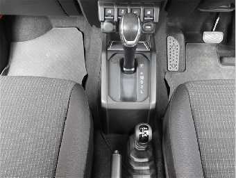 SUZUKI JIMNY SIERRA 2018 Image 31