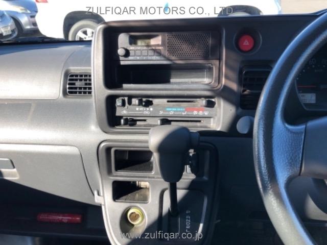 DAIHATSU HIJET CARGO 2016 Image 7