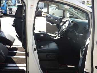 TOYOTA ALPHARD 2020 Image 12