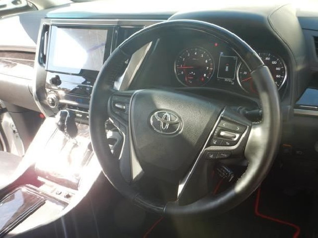 TOYOTA ALPHARD 2020 Image 20