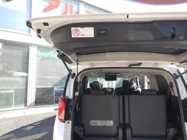 TOYOTA ALPHARD 2020 Image 28