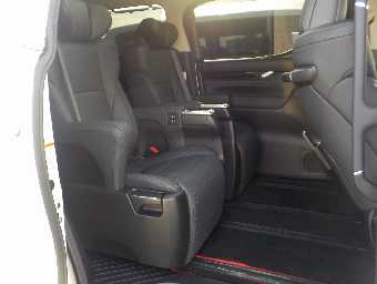 TOYOTA ALPHARD 2020 Image 31