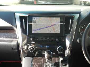 TOYOTA ALPHARD 2020 Image 8