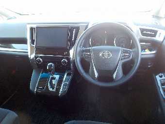 TOYOTA VELLFIRE 2017 Image 10