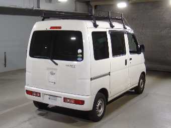 DAIHATSU HIJET CARGO 2016 Image 2