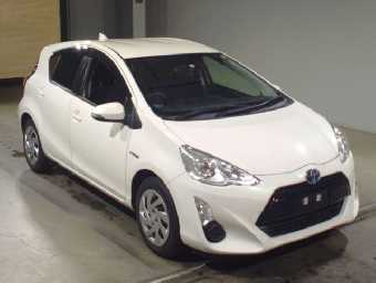 TOYOTA AQUA 2015 Image 3