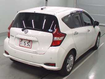 NISSAN NOTE 2016 Image 2