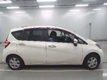 NISSAN NOTE 2016 Image 3