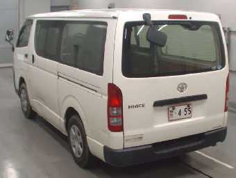 TOYOTA HIACE 2015 Image 5
