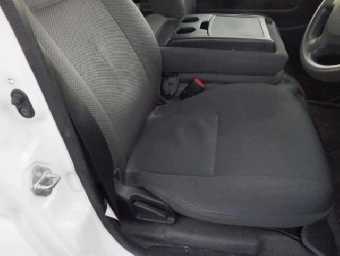 TOYOTA HIACE 2015 Image 7