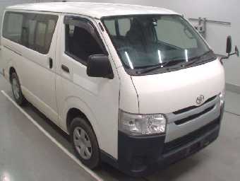 TOYOTA HIACE 2015 Image 10