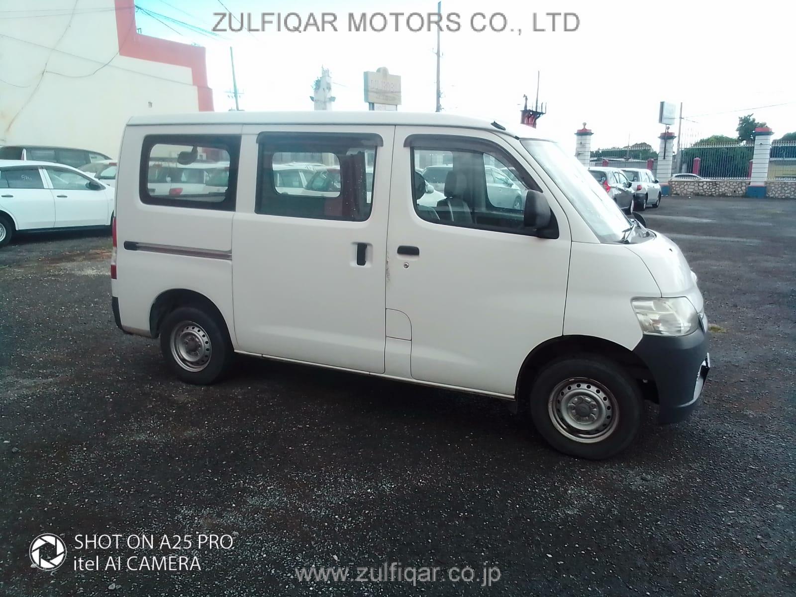 TOYOTA LITEACE 2016 Image 5
