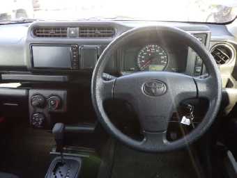 TOYOTA SUCCEED 2016 Image 6