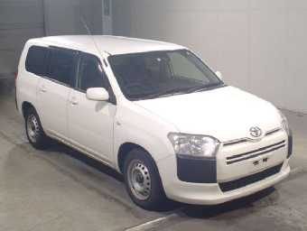 TOYOTA SUCCEED 2017 Image 3