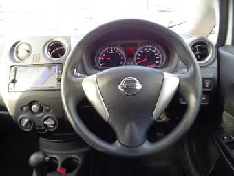 NISSAN NOTE 2016 Image 3