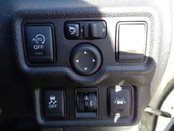 NISSAN NOTE 2016 Image 6