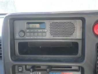 DAIHATSU HIJET CARGO 2016 Image 7