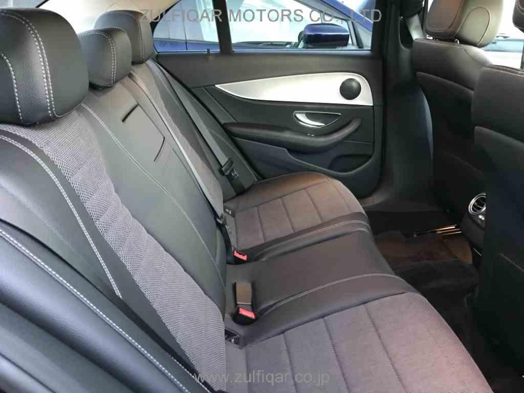 MERCEDES BENZ E CLASS 2017 Image 9