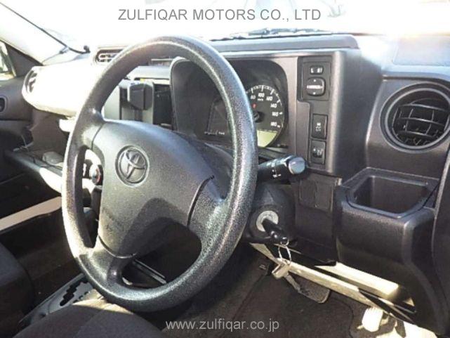 TOYOTA SUCCEED 2016 Image 7