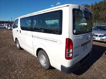 TOYOTA REGIUSACE 2012 Image 5