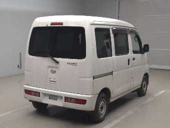 DAIHATSU HIJET CARGO 2015 Image 2